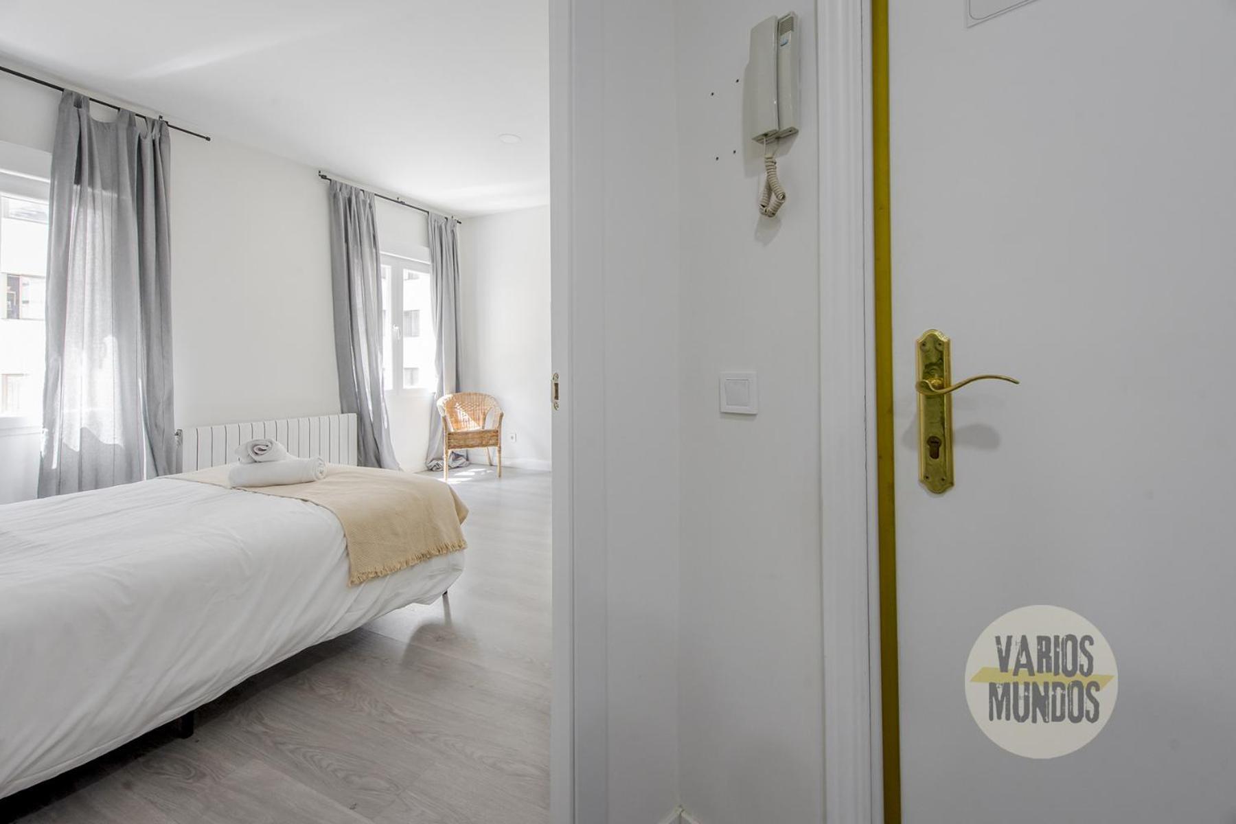 Excuisite New Apt En Gran Via Para 5Pax E2 Madrid Exterior photo